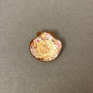Decoupage Scallop Shell with Floral Design